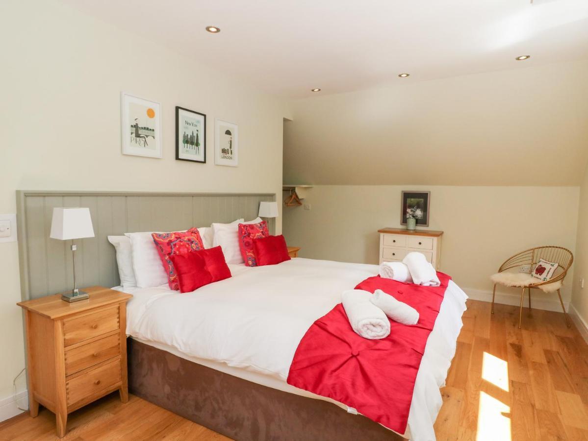 Waterfall Apartment Inverness Buitenkant foto